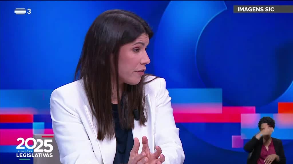 Imagem de Debates - Legislativas 2025 SIC/SIC Not� - Joana Mortágua (BE) x Pedro Nuno Santos (PS)