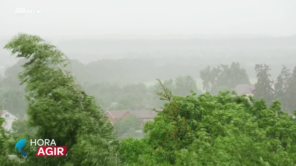 Imagem de Hora de Agir - Por Que as Tempestades São Cada Vez Mais Fortes?