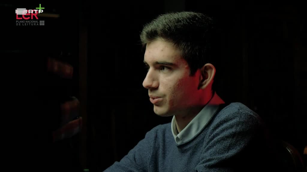 Imagem de Aos Papéis