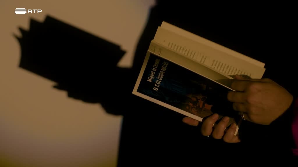 Imagem de A Pequena Biblioteca - O Colóquio dos Cães - Miguel de Cervantes