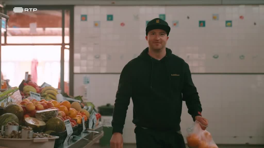 Imagem de Amores Perfeitos - Amores Perfeitos - Filipe Martins