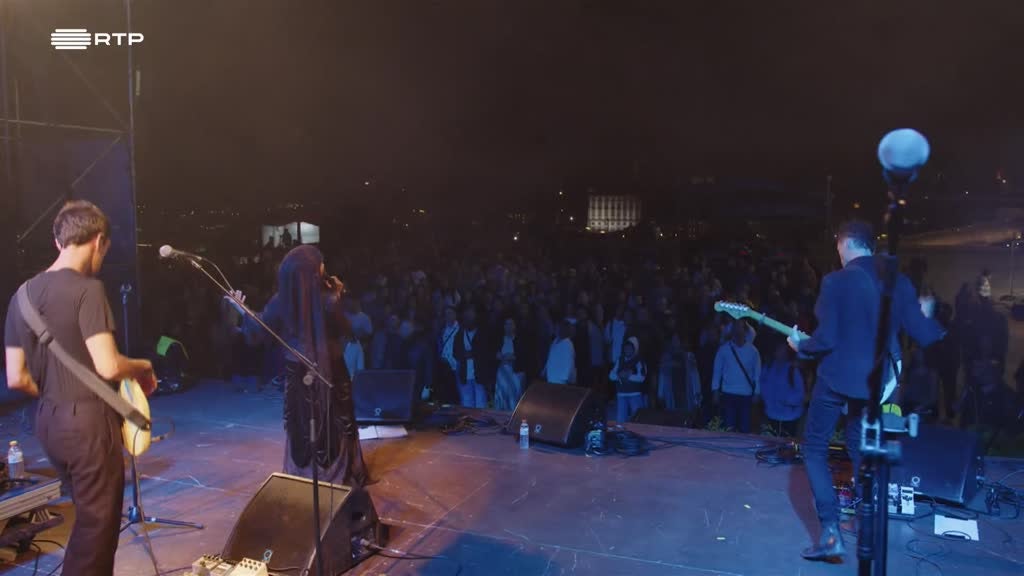 Imagem de Moonlight Benjamin - Gaia World Music 20