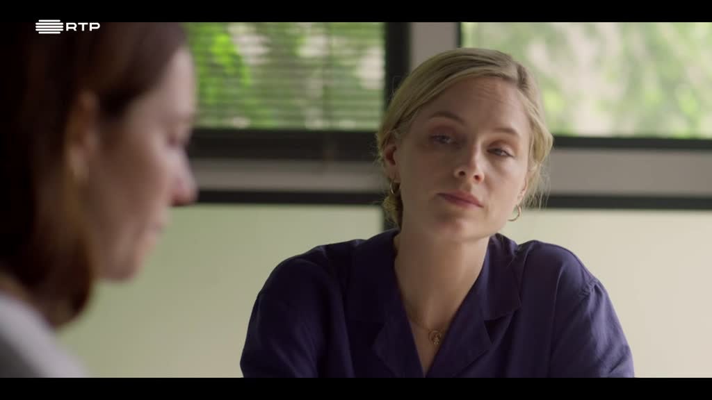 Imagem de A Diplomata