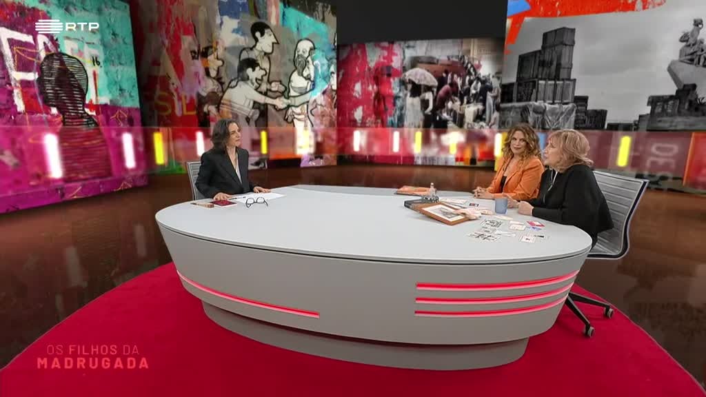 Imagem de Os Filhos da Madrugada - Margarida Pinho - Professora, 1956 e Teresa Coutinho - Actriz e encenadora, 1988