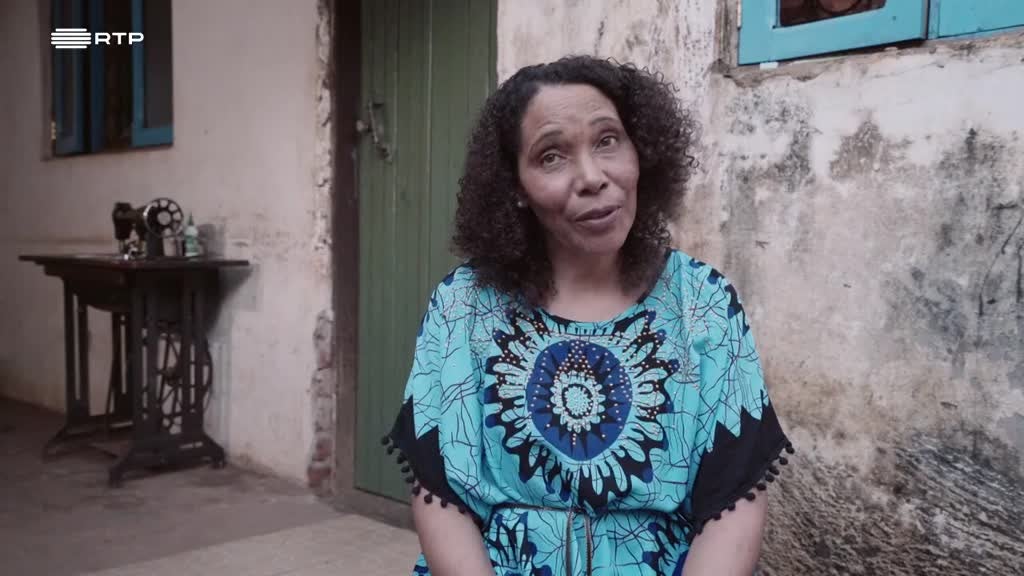 Imagem de Filhos de Tuga - A Procura