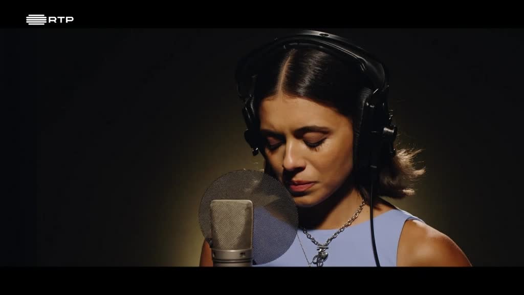 Imagem de Bonecas de Papel - Ascensão da Fénix