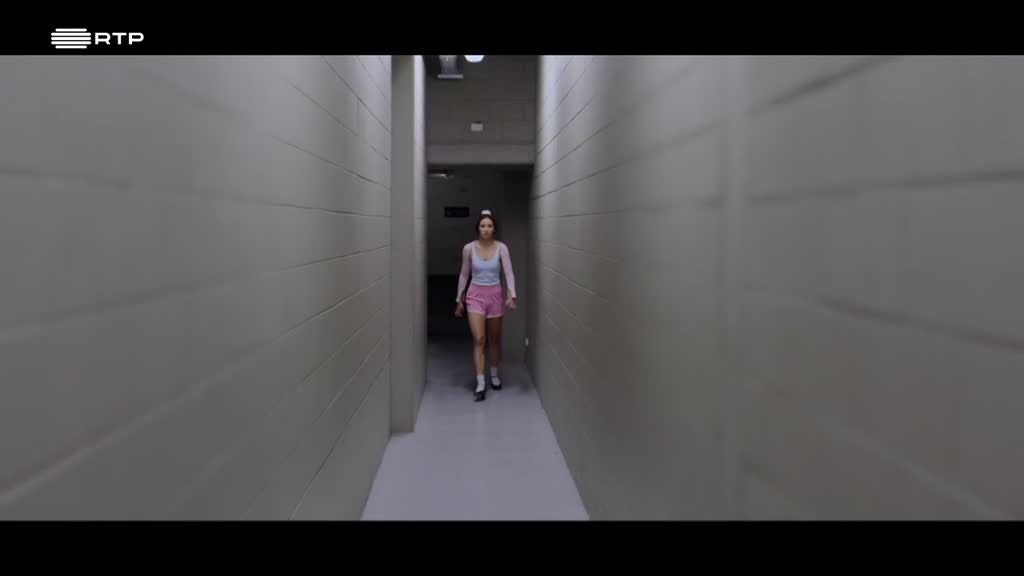 Imagem de Bonecas de Papel - Enfrentar