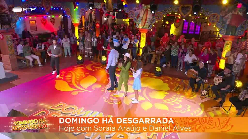 Imagem de Domingo Há Desgarrada