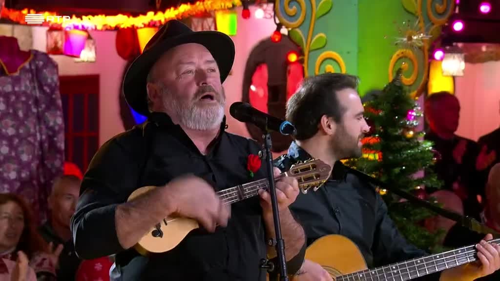 Imagem de Domingo Há Desgarrada