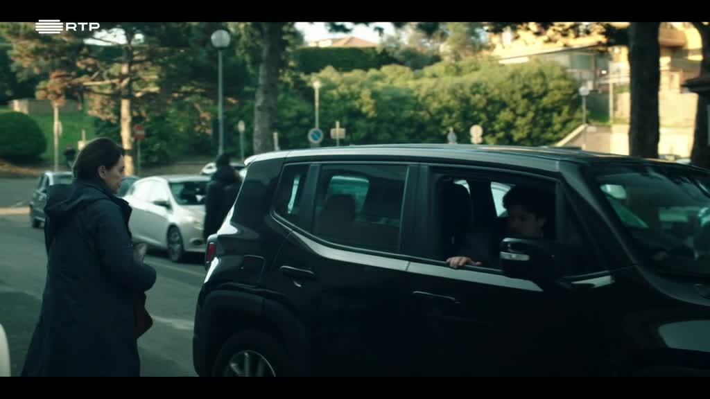 Imagem de Flores Sobre o Inferno: Os Casos de Tere