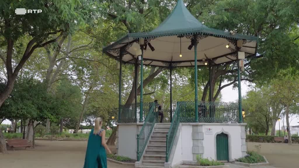 Imagem de Outras Paisagens de um Violino com Malú