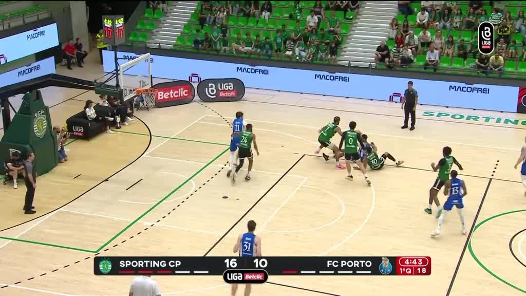 Imagem de Basquetebol: Campeonato Nacional de Basq - Sporting CP x FC Porto (Meias-Finais Jogo 2)