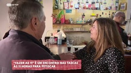 Imagem de � Mesa com Elas