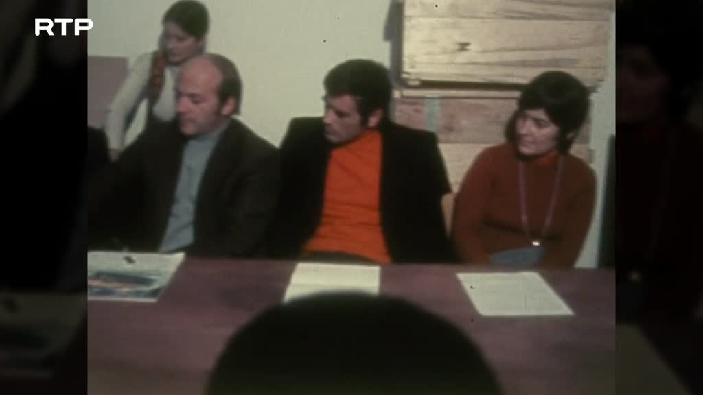 Imagem de Fronteiras da História - O Caso da Lama Vermelha: Poluição entre Duas Margens