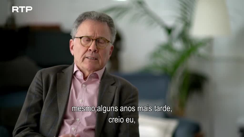 Imagem de Fronteiras da História - NATO Contra Milosevic - O Barril de Pólvora dos Balcãs