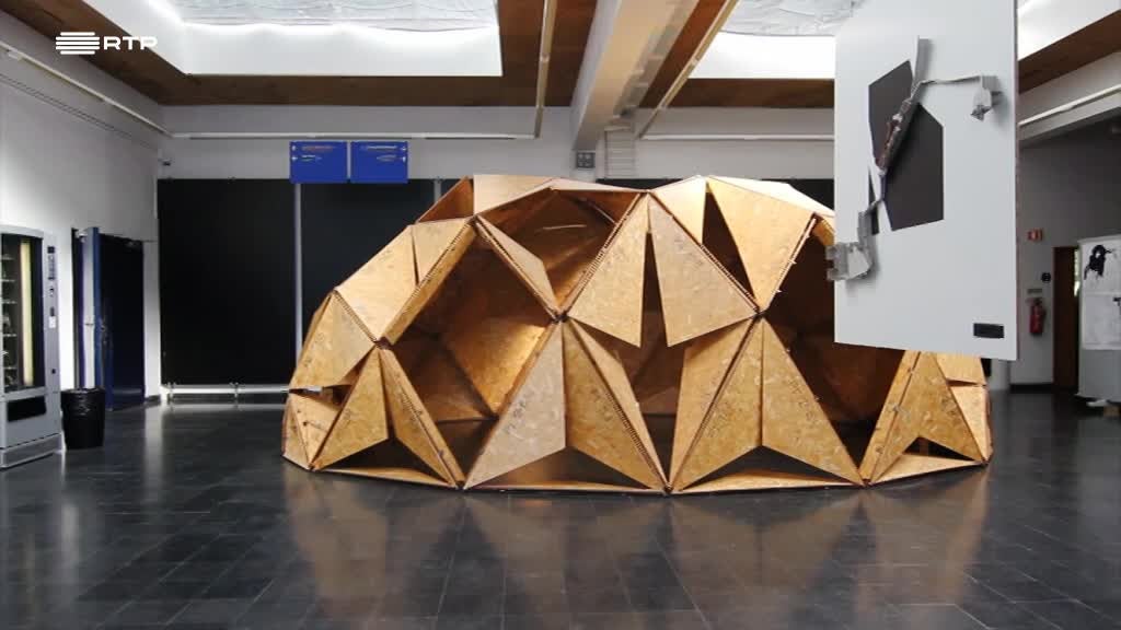 Imagem de Arq 3 - Casa Elíptica