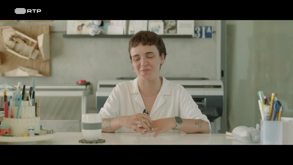 Imagem de Pessoas que Desenham a Liberdade