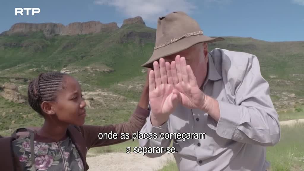 Imagem de Siyaya, Vem Aventurar-te Connosco! - Os Dinossauros do Estado Livre Oriental - (I) - Lendas Que Ganham Vida