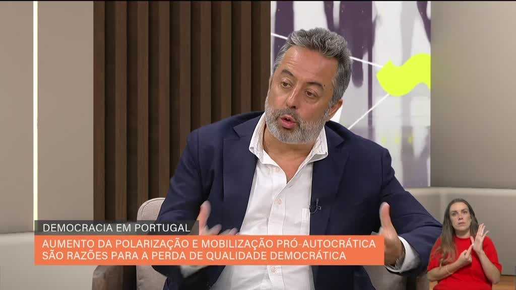 Imagem de Sociedade Civil - Democracia em Portugal