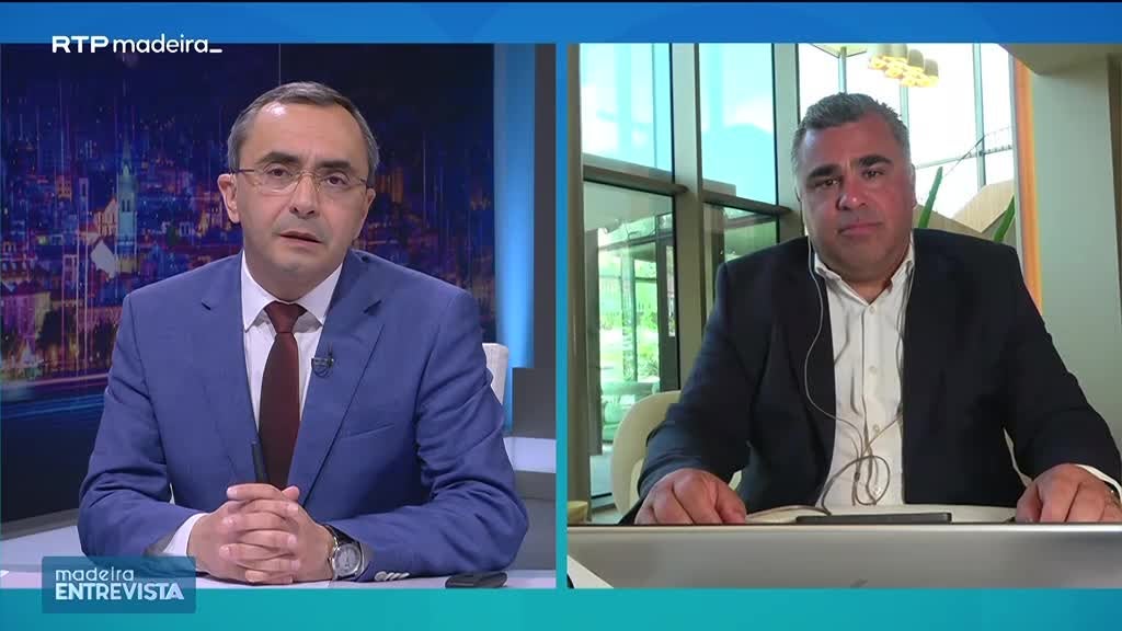 Imagem de Madeira Entrevista