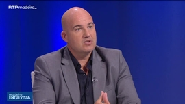 Imagem de Madeira Entrevista