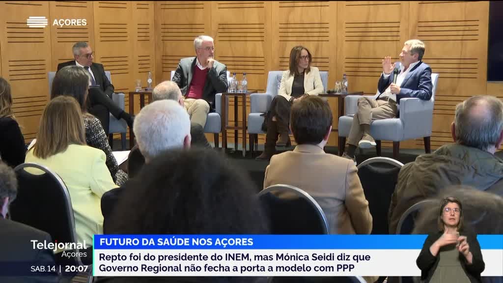 Imagem de Telejornal Açores - Apresentação | Dulce Vieira