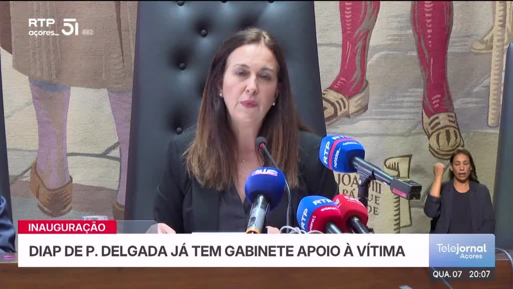 Imagem de Telejornal Açores - Apresentação | Beatriz Terra