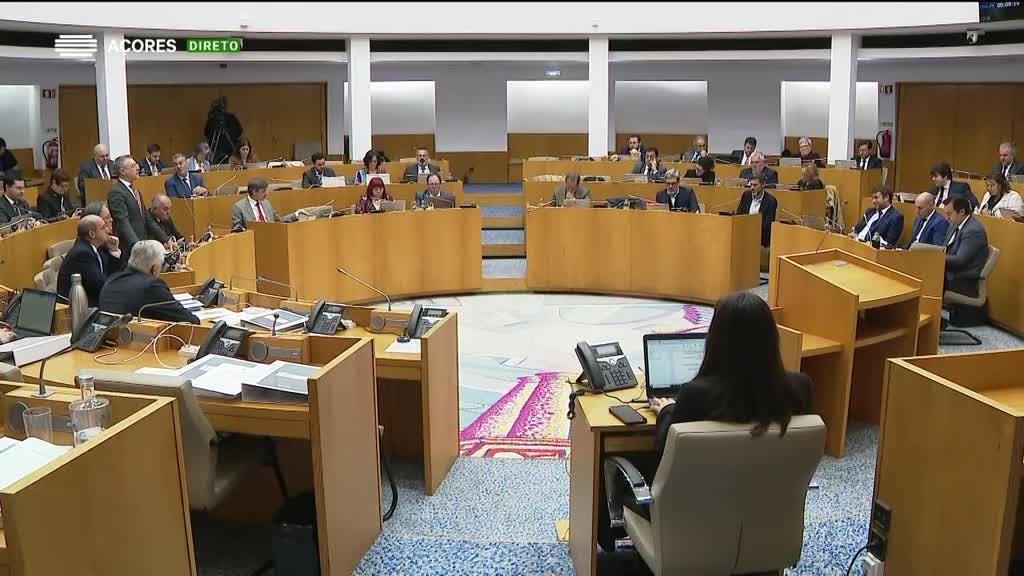 Imagem de Plenário Parlamentar Açores - Plenário Março