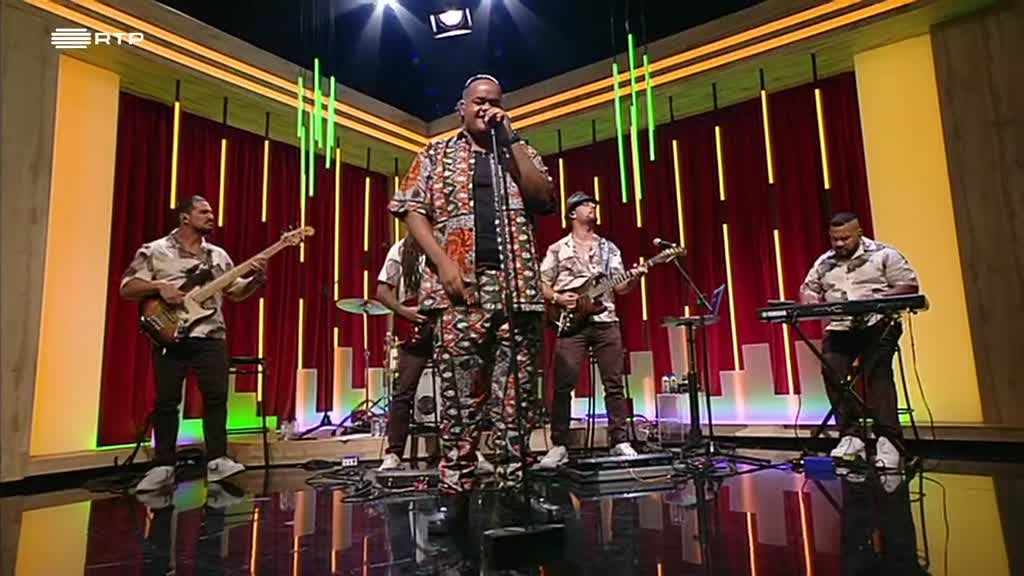 Imagem de Miradouro da Lua - Momentos Musicais - Selecionámos para esta edição: Karyna Gomes ft Dara Haniel, Don Kikas, Ammy Injay, Anastácia Carvalho, Kiari Flores, Ben Colton, Isabel Novella, Karina Santos, Tony Fika, Madalena Palmeirim ft John d´Brava, Freddy Locks, Toty Sa´Med e Elida Almeida.