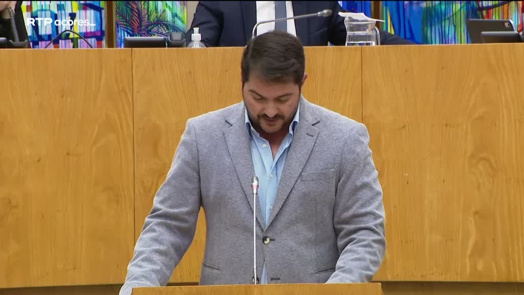 Imagem de Parlamento Açores - Emprego e Qualificação Profissional