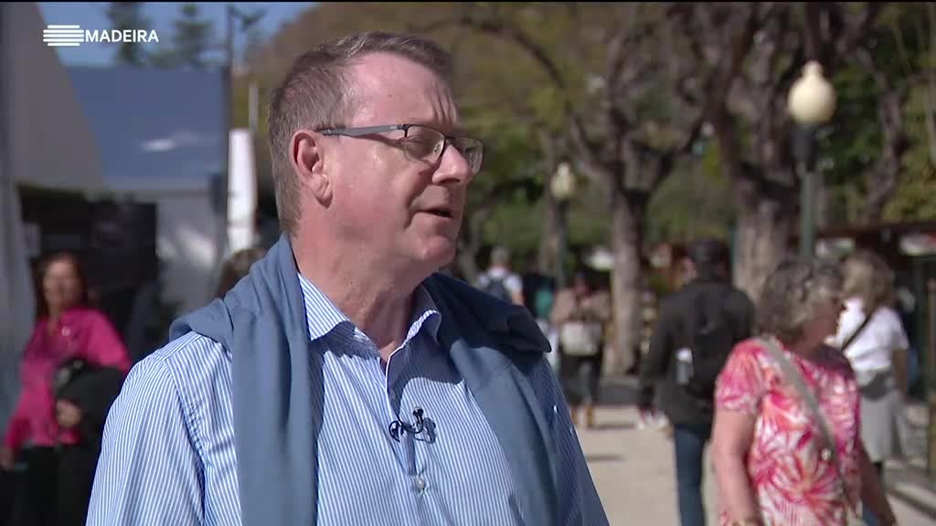 Imagem de Especial Casa das Artes: Feira do Livro