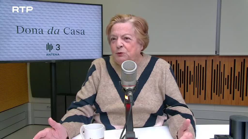 Imagem de Dona da Casa - Helena Sacadura Cabral - Escritora