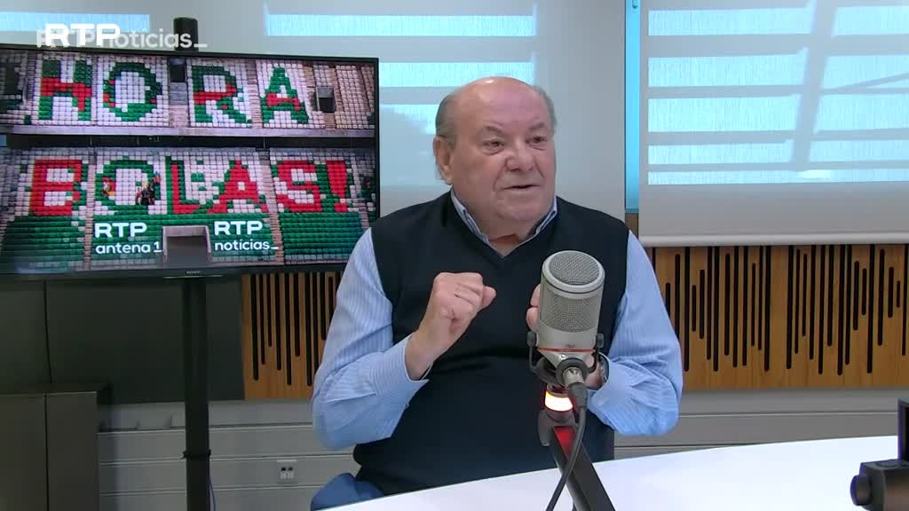 Imagem de Hora Bolas - António Simões