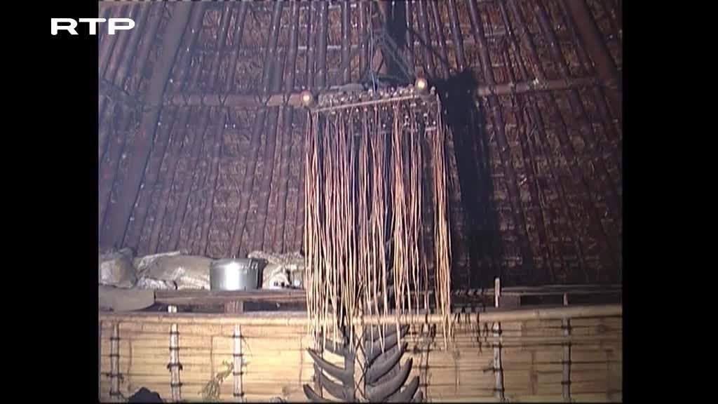 Imagem de O Sagrado em Timor Lorosae - A sua geografia, história, antiguidade, culturas e diversidades