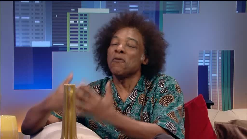 Imagem de Miradouro da Lua - Indep. Moçambique: Selma Uamusse, Stewart Sukuma, João Branco, Ghoya, Pedro Nzagi, Remna, Isabel Novella e Boy Gé Mendes