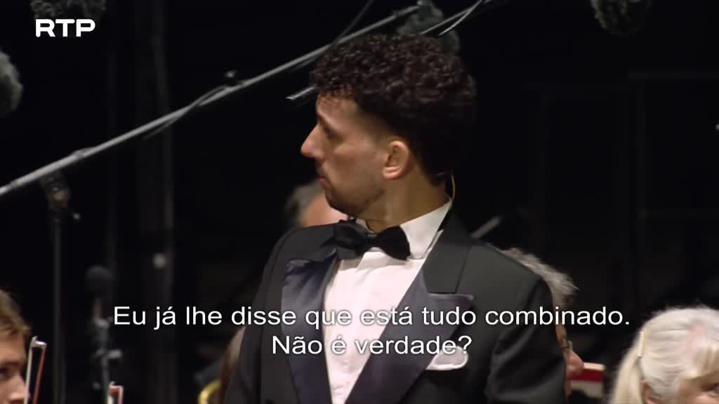 Imagem de Millennium Festival ao Largo - Barbeiro