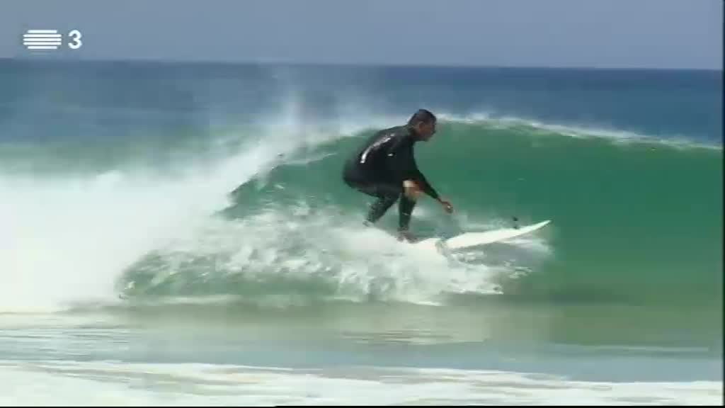 Linha da Frente - Surfando no Baleal