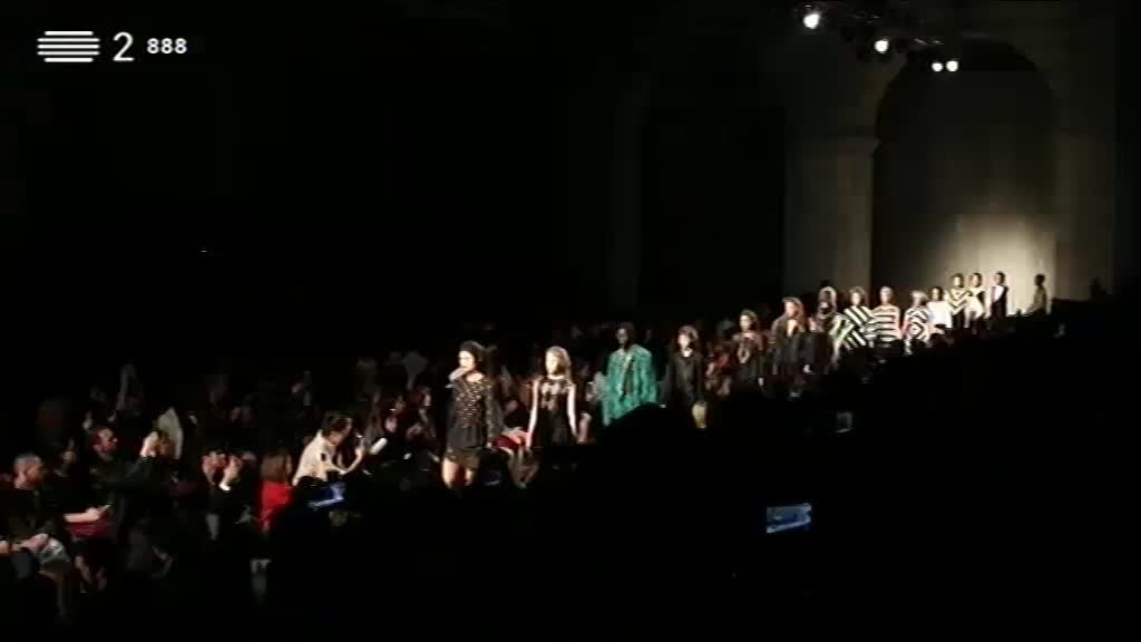 Imagem de What´s Up - Olhar a Moda