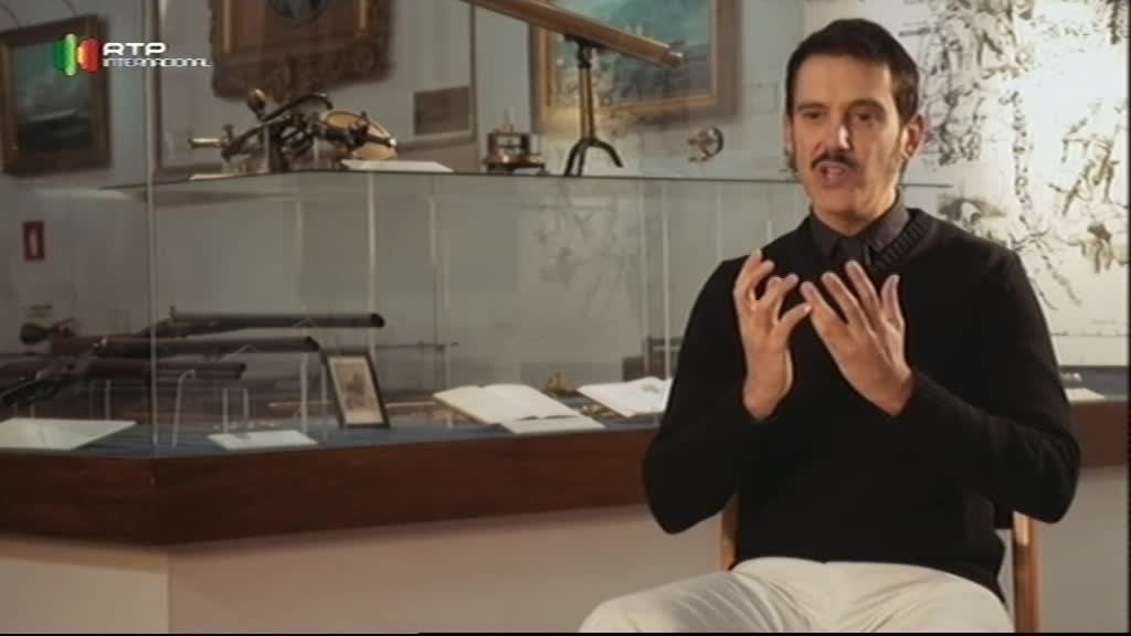 Imagem do Programa / Episiódio - À Porta da História - Roberto Ivens