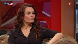 Imagem de Pedro Tochas, Mel�nia Gomes, Z�lia �vora e Throes and The Shine