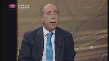 Pol�tica Fiscal...