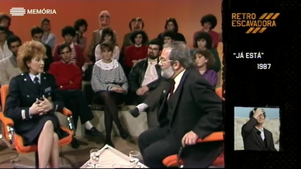 Imagem de Retroescavadora