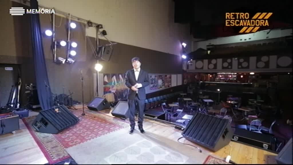 Imagem de Retroescavadora