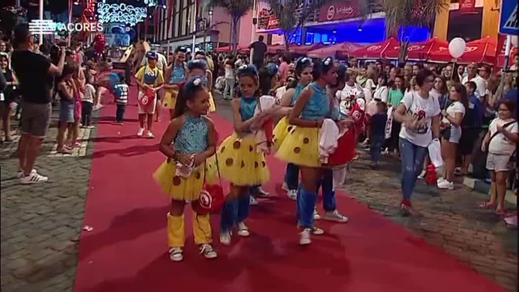 Imagem de Festas da Praia | 2016 - Cortejo Infantil