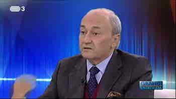 Ant�nio Mega Ferreira...