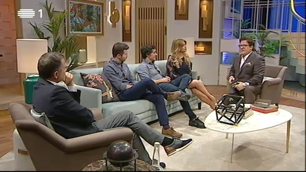 Imagem do Programa / Episiódio - Cá Por Casa com Herman José - Hélder Reis, João Pedro Pais, Isabel Angelino, Tiago Góes Ferreira e Pedro Teixeira Da Mota