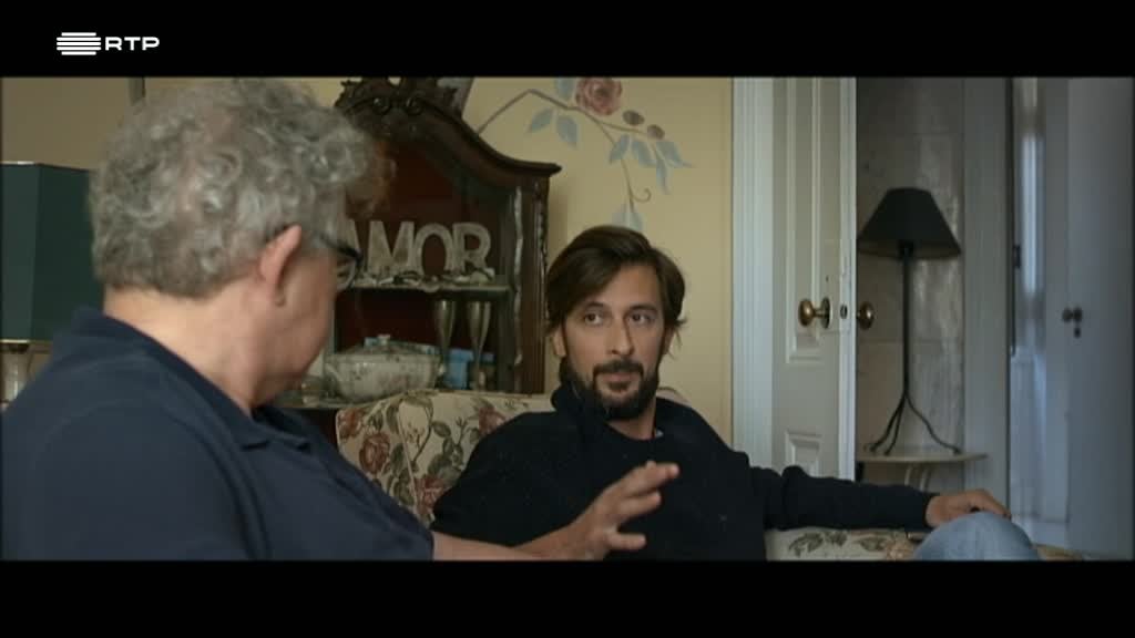 Imagem de Fugiram de Casa de Seus Pais - Capicua