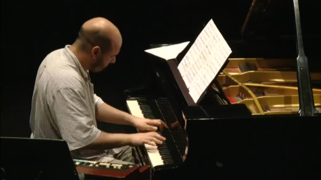 Imagem de Concertos Antena 2 - Festival Robalo Jazz | Concerto João Pedro Brandão "Pausa" | 15 Julho 2020