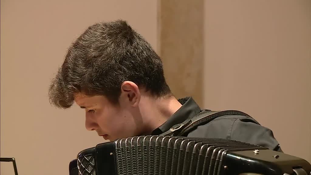 Imagem de Concertos Antena 2 - 24 Estudos para acordeão solo | 3 outubro 2025
