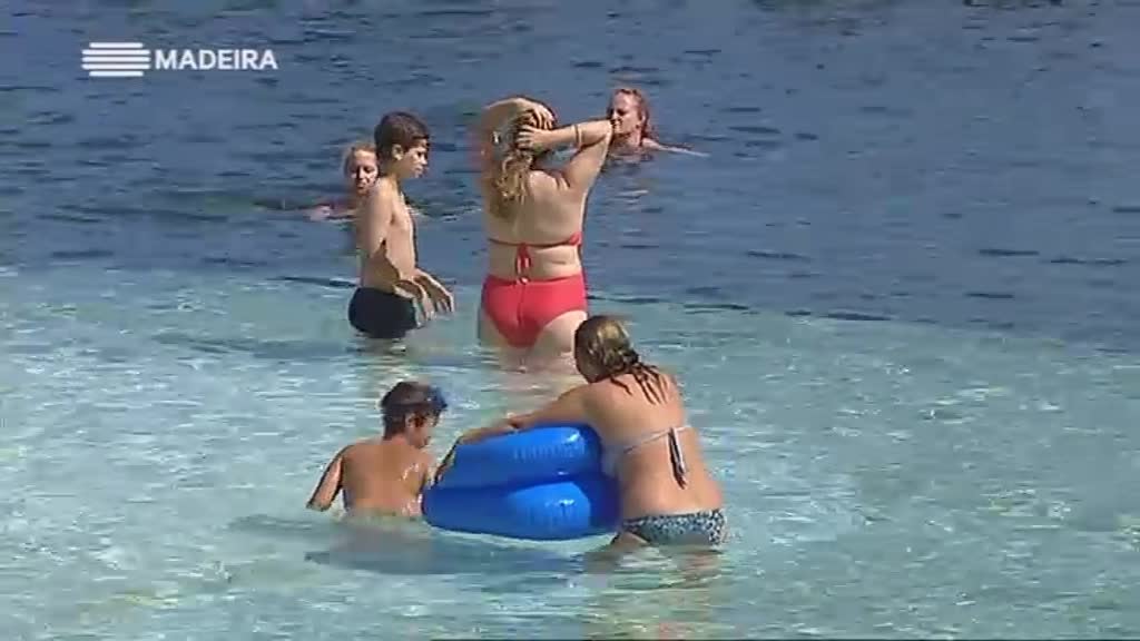 Imagem de Verão Cá Dentro 2018